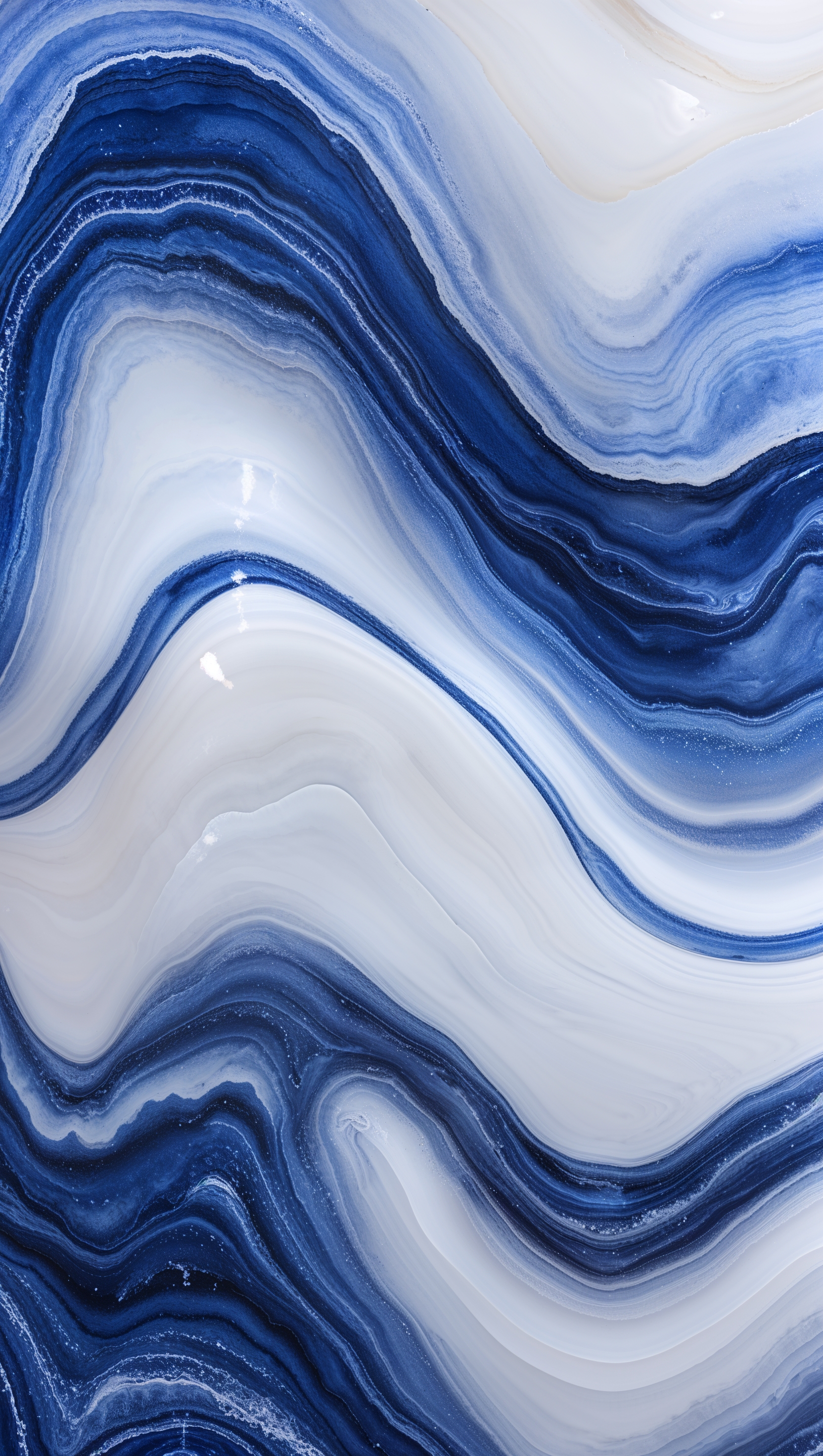 Blue and white marble pattern with smooth lines and elegant shine